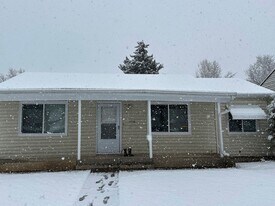 1226 Jamaica St in Aurora, CO - Building Photo