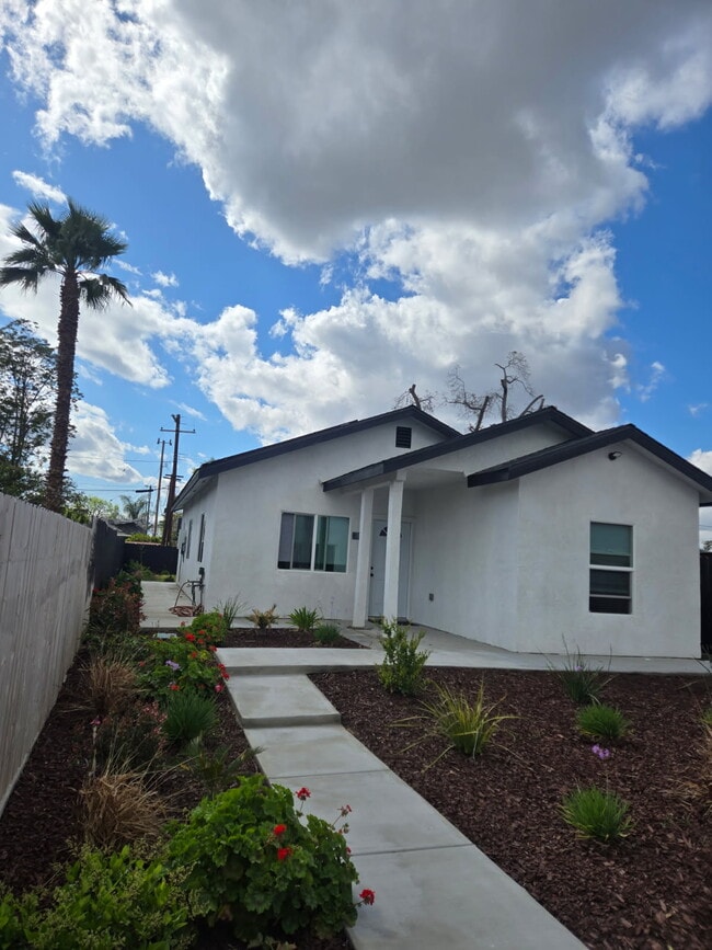 property at 310 Ohio Dr