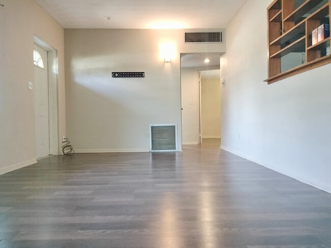 600 N Center St, Unit 1 in Eustis, FL - Building Photo - Building Photo