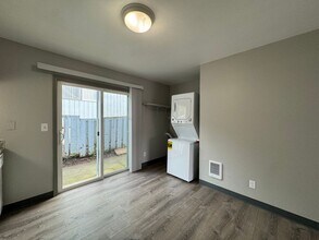El-Ti-Kee in Portland, OR - Building Photo - Interior Photo