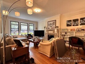 38 Park St in Brookline, MA - Building Photo