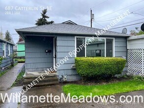 687 Catterlin St NE in Salem, OR - Building Photo - Building Photo