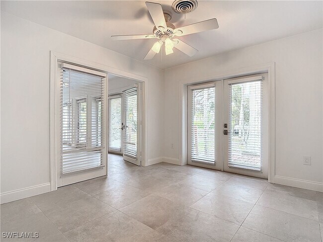 1545 3rd St S in Naples, FL - Building Photo - Building Photo