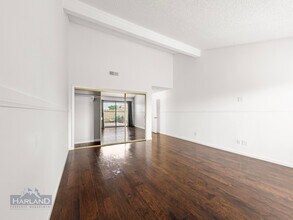 5820 Caminito Cardelina in San Diego, CA - Building Photo - Building Photo