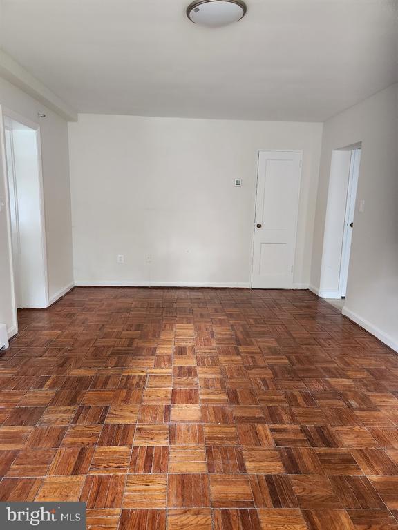 8201 Houston Ct in Takoma Park, MD - Building Photo - Building Photo