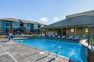 The Bailey At Amazon Creek