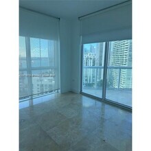 480 NE 30th St in Miami, FL - Building Photo - Building Photo