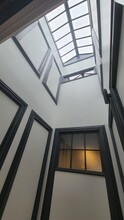 2886 S Archer Ave, Unit 2 Rear in Chicago, IL - Building Photo - Building Photo