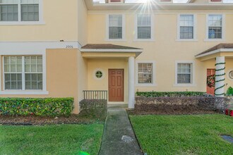 2006 Fiesta Ridge Ct in Tampa, FL - Building Photo - Building Photo
