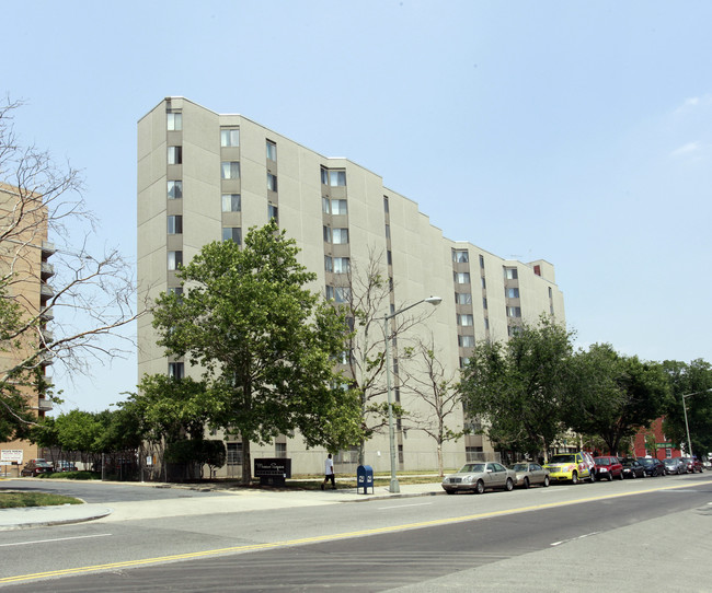 Museum Square One in Washington, DC - Building Photo - Building Photo