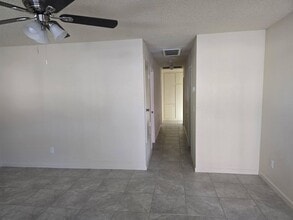 43358 27th St W in Lancaster, CA - Building Photo - Building Photo