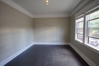 7437 N Saint Louis Ave in Portland, OR - Building Photo - Building Photo