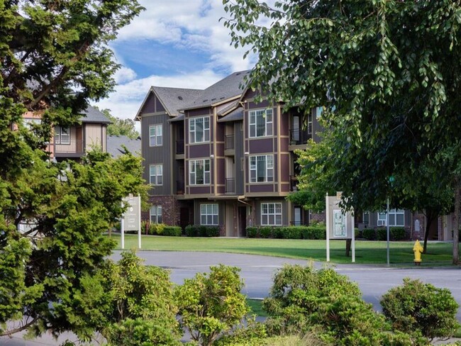 The Avery at Orenco Station in Hillsboro, OR - Foto de edificio - Building Photo