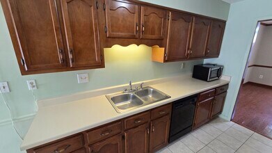 1388 Hardwood Trl in Cordova, TN - Building Photo - Building Photo
