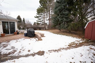 180 Estes St in Lakewood, CO - Foto de edificio - Building Photo