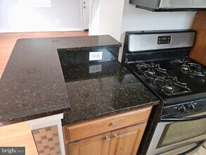 6886 Hawthorne St in Hyattsville, MD - Building Photo - Building Photo