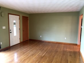 3486 PA-711 in Ligonier, PA - Building Photo - Building Photo
