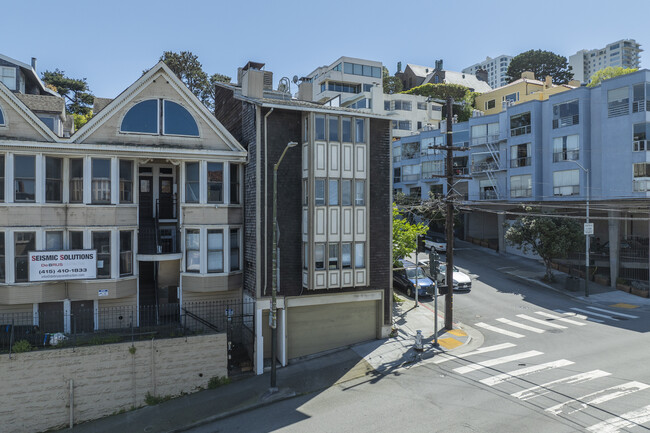 2550 Leavenworth St in San Francisco, CA - Building Photo - Building Photo