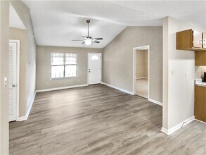 220 Peach Forest Pl in Douglasville, GA - Building Photo - Building Photo