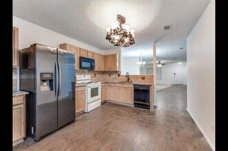 509 Keble Dr in Crowley, TX - Building Photo - Building Photo