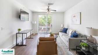 7373 Valley View Ln in Dallas, TX - Building Photo