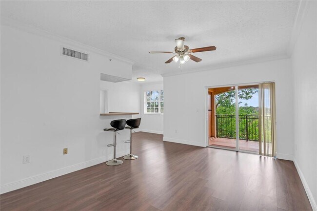 11700 SW 2nd St, Unit 13306 in Pembroke Pines, FL - Building Photo - Building Photo