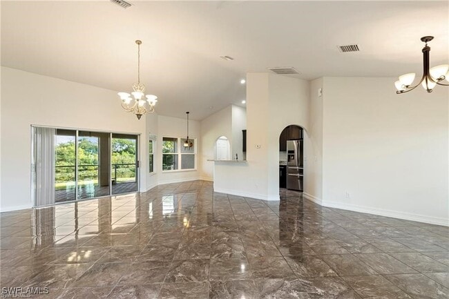 1833 NE 23rd St in Cape Coral, FL - Building Photo - Building Photo