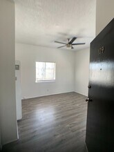 HAP PARTNERS V, LLC-1920 in Los Angeles, CA - Building Photo - Interior Photo