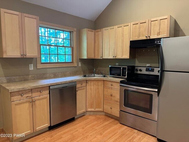 164 Mountain Top Dr photo'