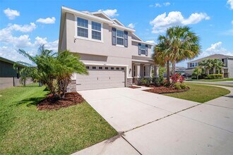 6413 Triton Ln in Apollo Beach, FL - Building Photo - Building Photo