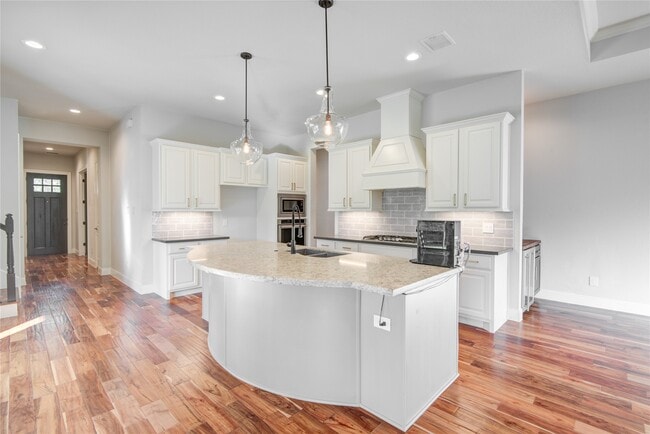 property at 135 Bella Luce