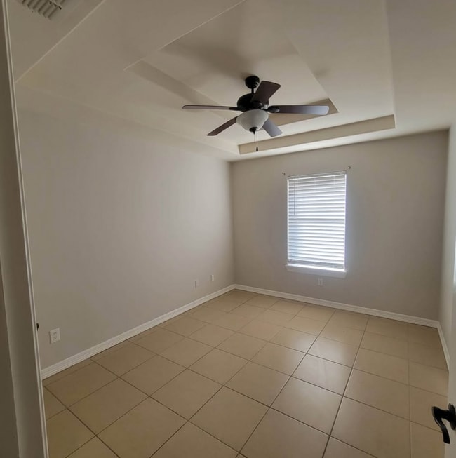 3611 Spicewood Dr in Edinburg, TX - Building Photo - Building Photo