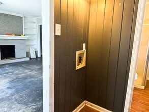 1027 Waring Rd in Memphis, TN - Building Photo - Building Photo