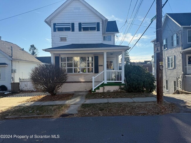 property at 1413 Swetland St