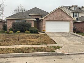 4732 Homelands Way, Unit 4732 in Fort Worth, TX - Building Photo