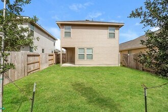 10324 Green Branch in San Antonio, TX - Building Photo - Building Photo