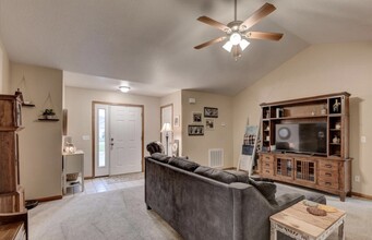1531 Lucas Dr in Webb City, MO - Building Photo - Building Photo