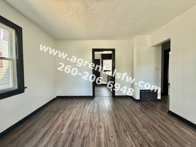 3222 Felician St in Fort Wayne, IN - Building Photo - Building Photo