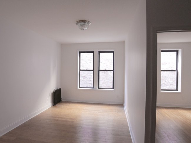 2025 REGENT PL in Brooklyn, NY - Building Photo - Interior Photo