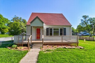 760 Frank St in Leavenworth, KS - Building Photo