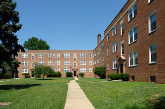 3500-3510 Minnesota Avenue SE in Washington, DC - Building Photo - Building Photo