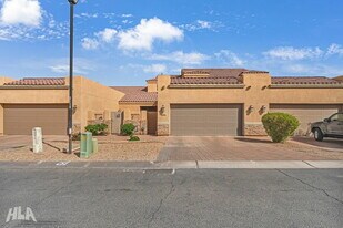 6108 E Morning Ln in Yuma, AZ - Building Photo