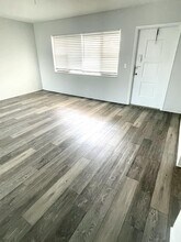1643 Wiley St in Hollywood, FL - Building Photo - Building Photo