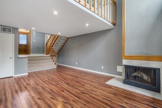 16212 Seahorse Dr in Houston, TX - Building Photo - Building Photo