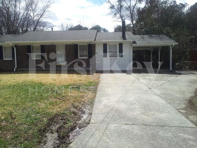 207 Oldenburg Dr