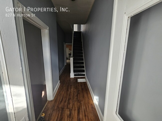 827 Hutton St in Philadelphia, PA - Building Photo - Building Photo