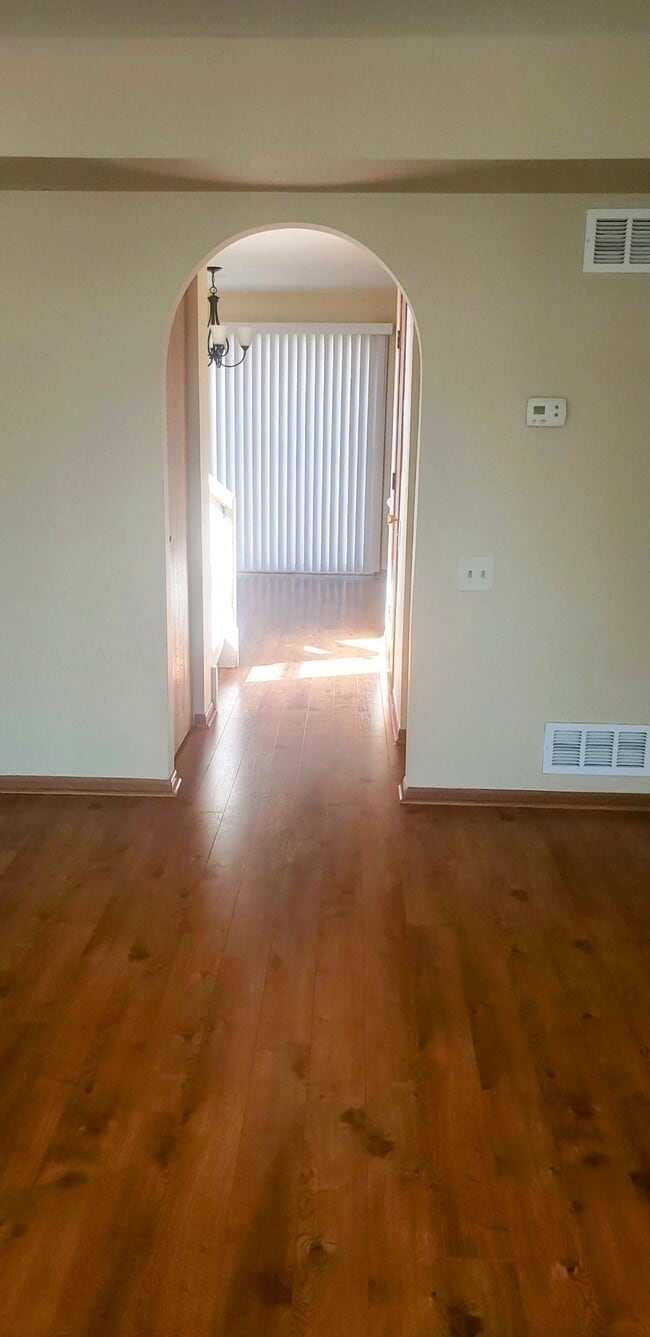 2086 Muirfield Cir in Elgin, IL - Building Photo - Building Photo