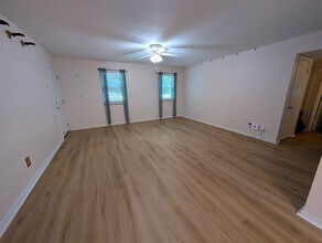1951 N Meridian Rd in Tallahassee, FL - Building Photo - Building Photo