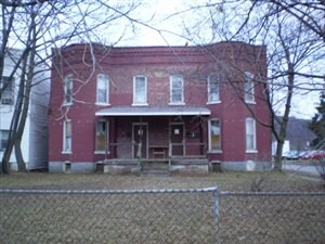 400 Sullivan St in Elmira, NY - Foto de edificio