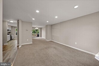 3924 Collis Oak Ct in Fairfax, VA - Building Photo - Building Photo